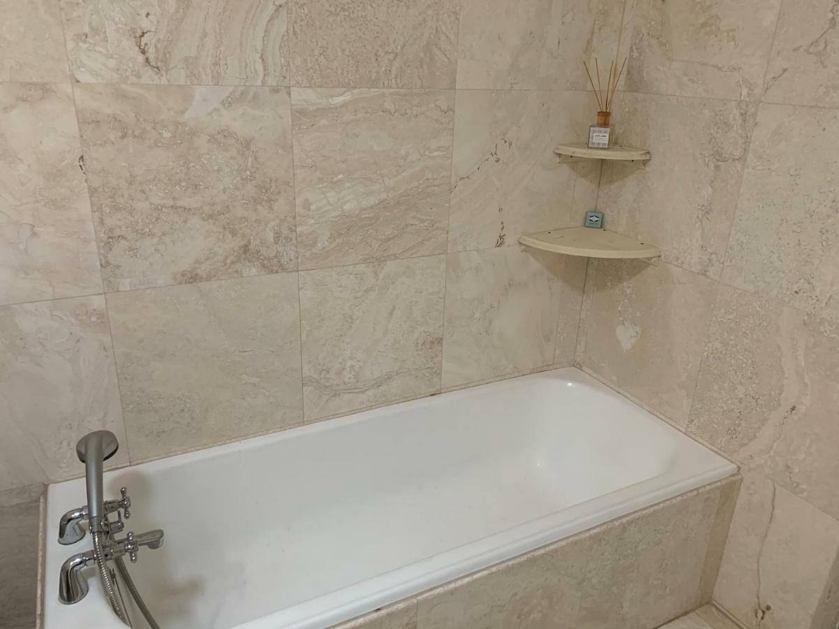 Beluga Of Constantia Guest House Κέιπ Τάουν Εξωτερικό φωτογραφία